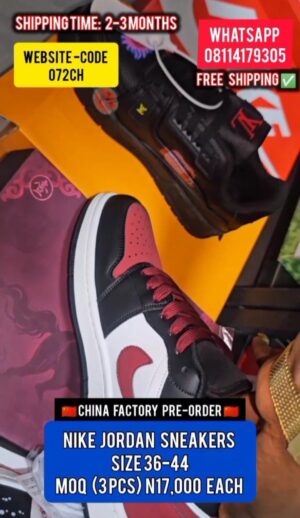 NIKE RED&BLACK SNEAKERS 072CH